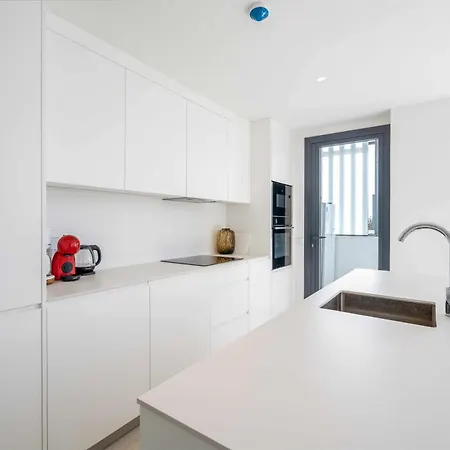 Elegante Oasis Con Piscina Privada * Fuengirola