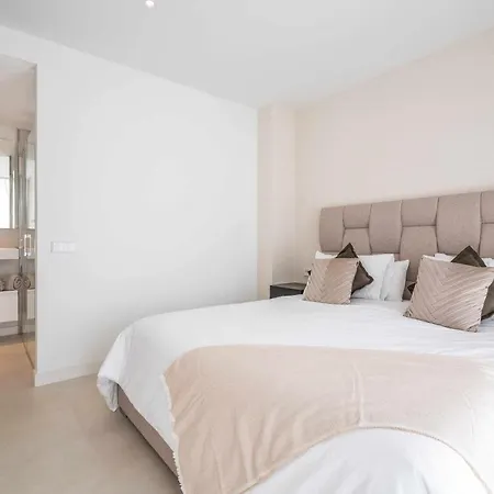 Elegante Oasis Con Piscina Privada Apartment Fuengirola