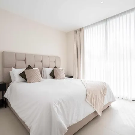 Apartment Elegante Oasis Con Piscina Privada *